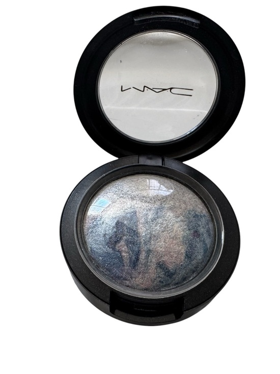 MAC Cosmetics Other - MAC Cosmetics Water & Ice Eye Shadow